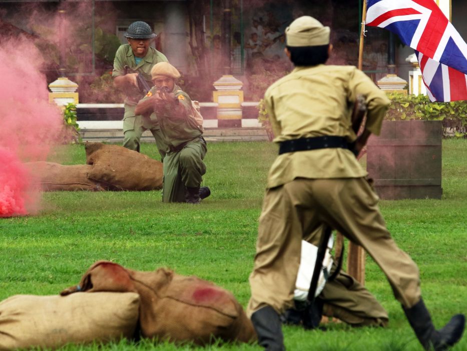 "Pertempuran Surabaya 10 November 1945: Perjuangan Rakyat Surabaya Melawan Penjajah"