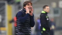 Napoli Kalahkan AS Roma Antonio Conte